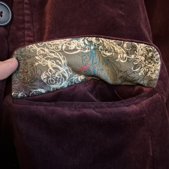 Purple velvet like jacket - Picture 3 of 5